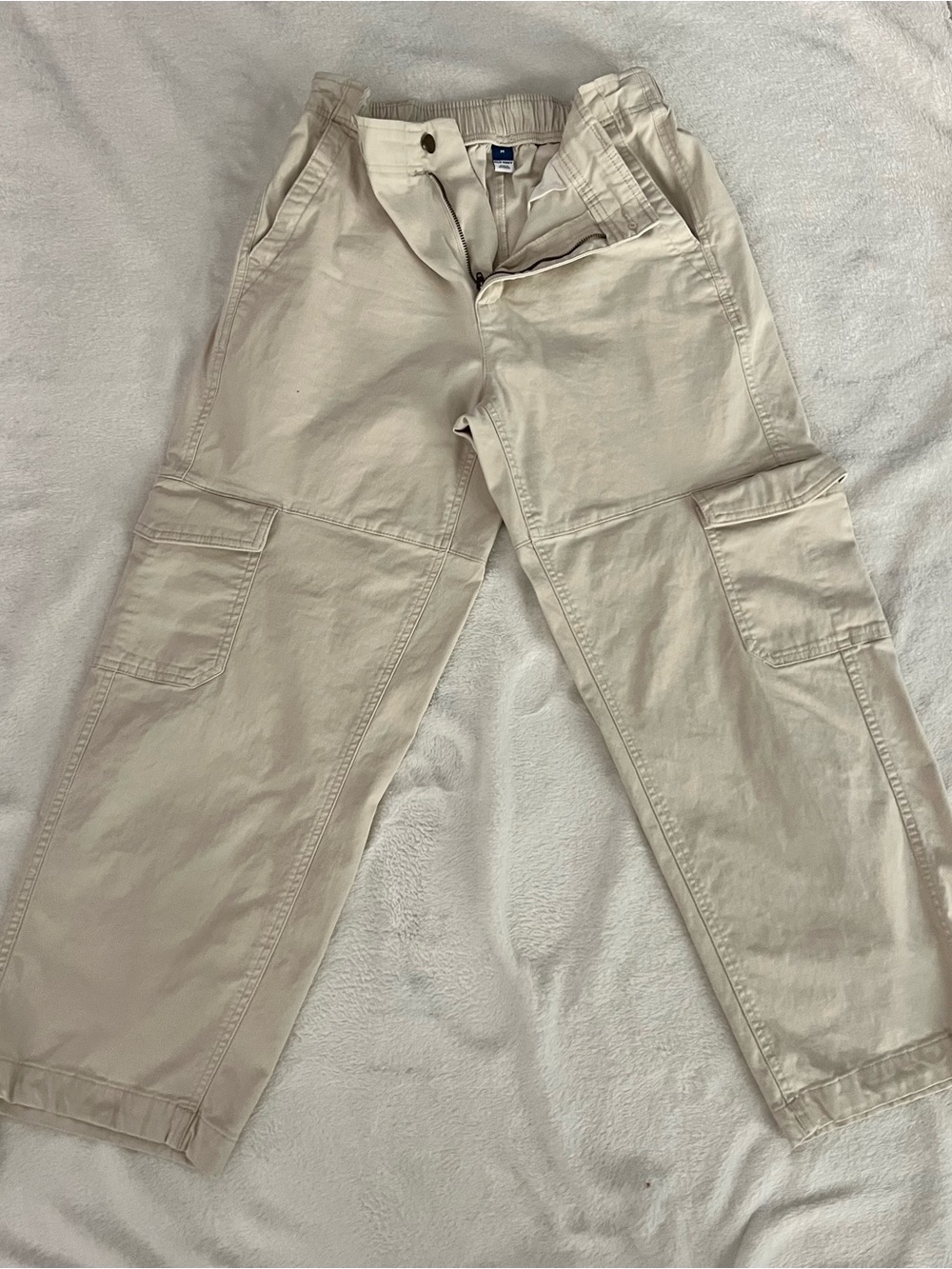 Old Navy Light Beige Cargo Pants for Women
